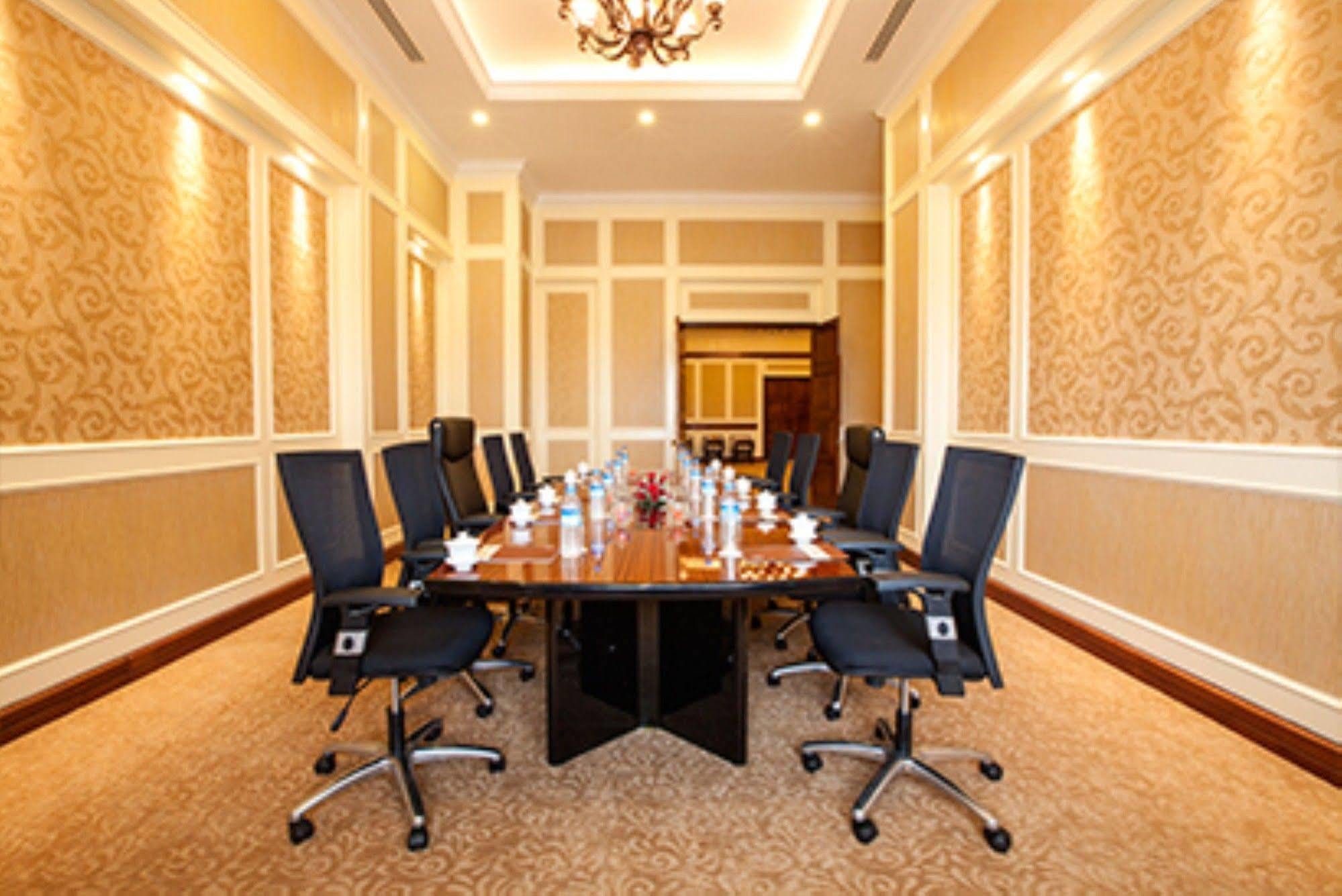 The Hotel Amara Nay Pyi Taw Naypyidaw Ngoại thất bức ảnh